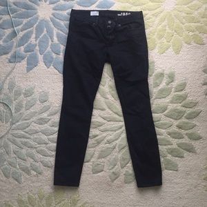 Black on black dot GAP jeans size 28